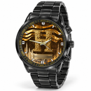 Vista frontal del reloj negro personalizado con esfera dorada