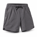 Shorts Serrano gris carbón de 7 pulgadas sobre un fondo blanco