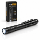 Linterna de bolsillo negra SlimBeam con luz frontal blanca y caja del producto sobre fondo blanco